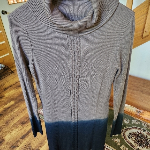 Aventura Ombre Rayon/Nylon Long Sleeve Sz. M Sweater Dress - Picture 4 of 10